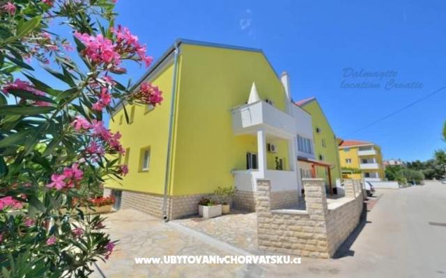 Apartmani Maksan Josip - smještaj Pakoštane Hrvatska