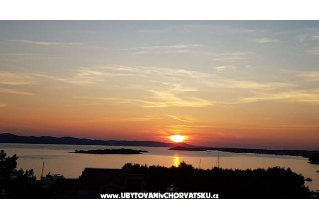 Apartmani NADA - smještaj Pakoštane Hrvatska