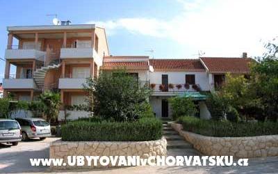 Apartmani Zdenka - smještaj Pakoštane Hrvatska