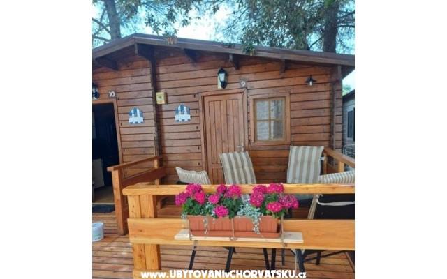 Chatky v Pakoštane - smještaj Pakoštane Hrvatska