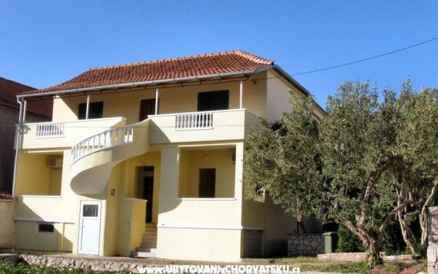 Apartmani Muscet - smještaj otok Pašman Hrvatska