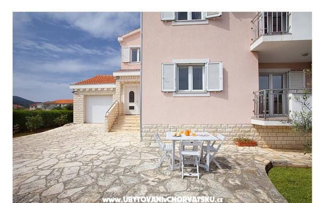 Apartmani San Nevijana - smještaj otok Pašman Hrvatska