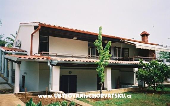 Apartmani Mandaric - smještaj Petrčane Hrvatska