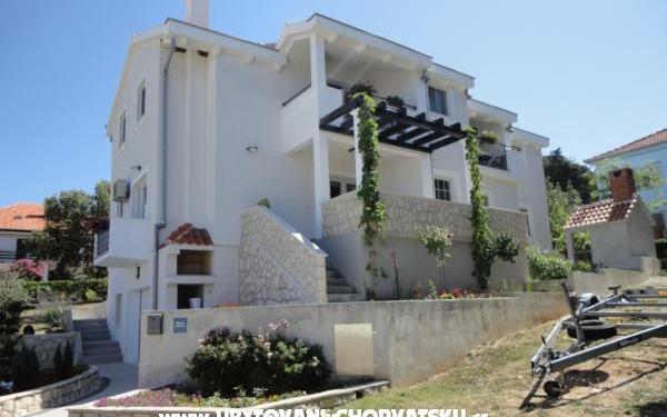 Apartmani Marijana  - smještaj Petrčane Hrvatska