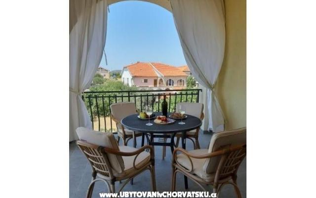 Apartman  - smještaj Pirovac Hrvatska