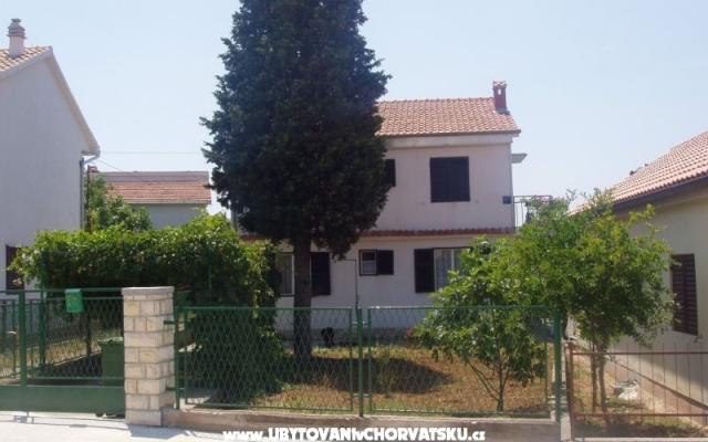 Apartman Jagoda - smještaj Pirovac Hrvatska