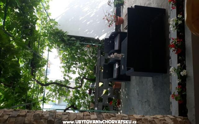 Apartman Romeo - smještaj Pirovac Hrvatska