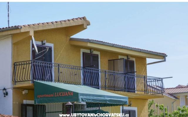 Apartmani Lucijana - smještaj Pirovac Hrvatska