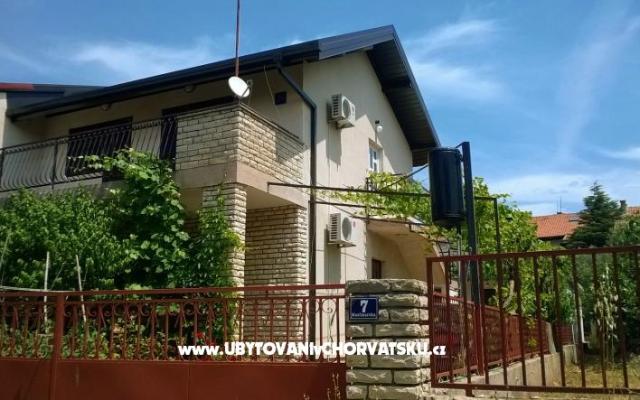 Apartmani Mikulan - smještaj Pirovac Hrvatska