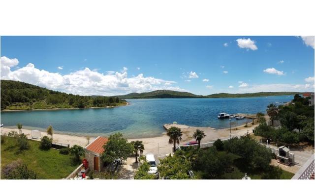 Apartmani Nada - smještaj Pirovac Hrvatska