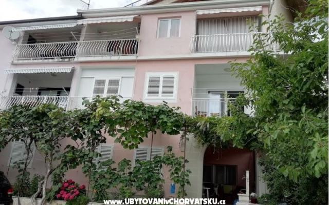 Apartmani Matko i Ana - smještaj Podgora Hrvatska