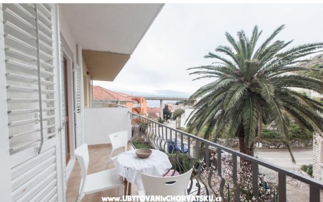 Apartmani Vega - smještaj Podgora Hrvatska