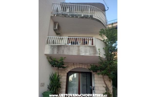 Apartmani Vela - smještaj Podgora Hrvatska