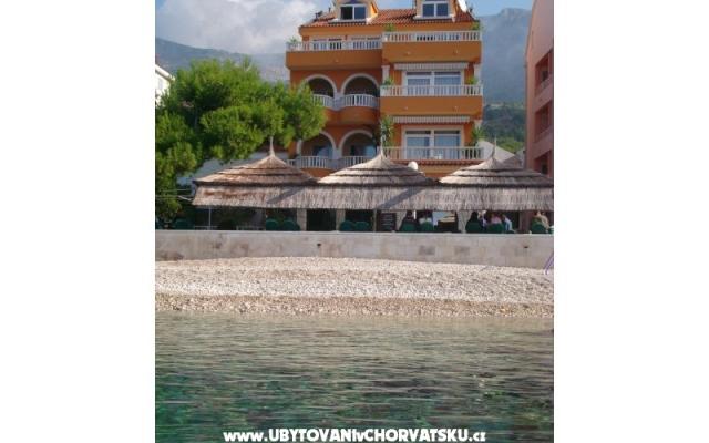 Apartmani Villa Spomenka - smještaj Podgora Hrvatska