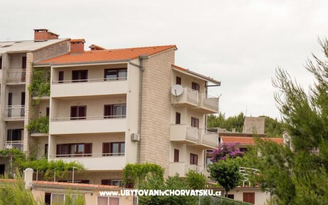 Apartman Lily - smještaj Podstrana Hrvatska