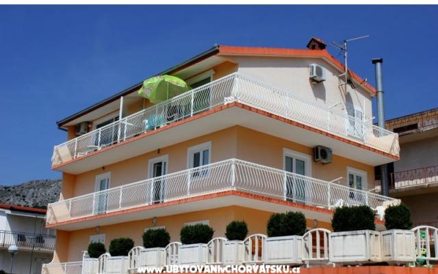 Apartmani Rako - smještaj Podstrana Hrvatska