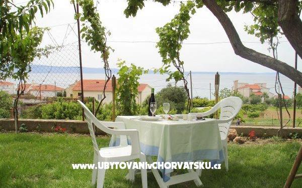 Apartmani Bougainvillea - smještaj Podstrana Hrvatska
