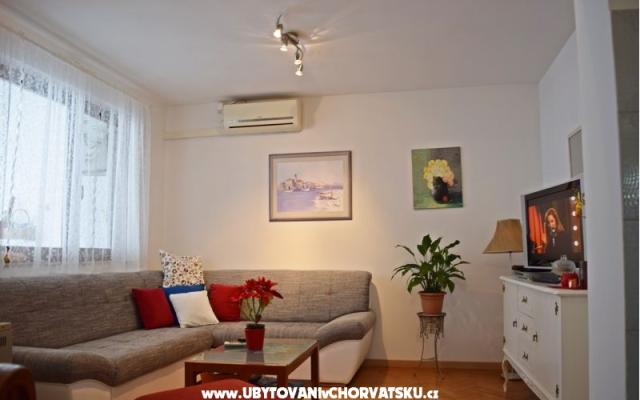 Apartman Gloria Podstrana - smještaj Podstrana Hrvatska
