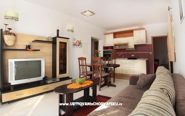 Apartmani Mimoza - smještaj Podstrana Hrvatska