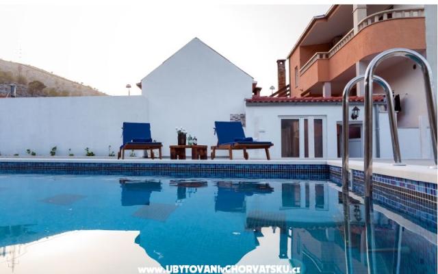 Luxury Apartman Sara - smještaj Podstrana Hrvatska
