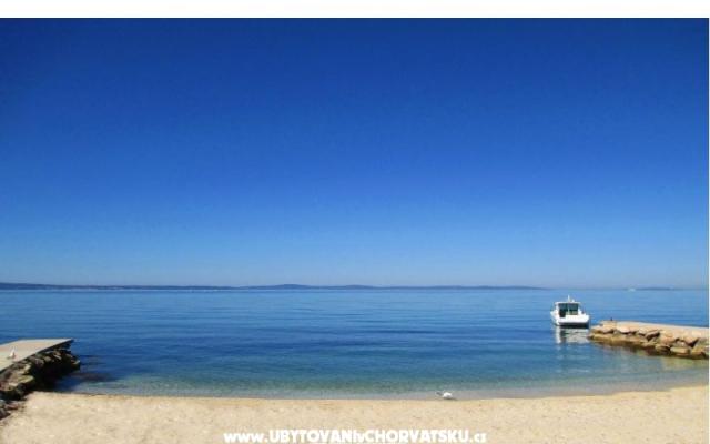 The Beach - smještaj Podstrana Hrvatska