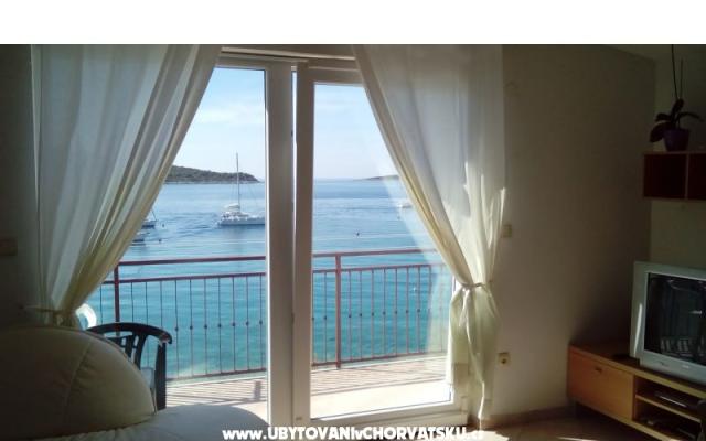 Apartmani Petra - smještaj Primošten Hrvatska