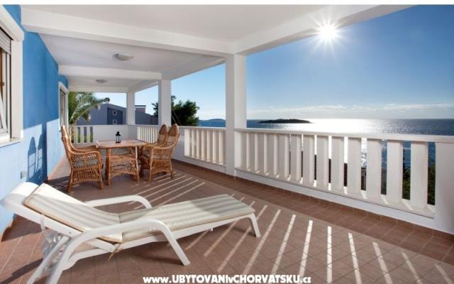 OAZA Apartmani - smještaj Primošten Hrvatska