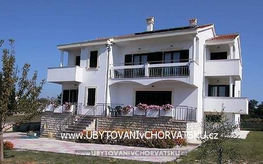 Apartmani Vesna a Ante - smještaj Privlaka Hrvatska
