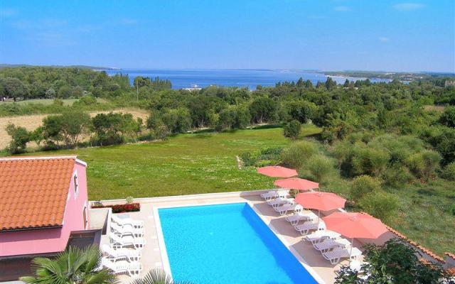 Apartmani sa bazenom Jadranka - smještaj Pula Hrvatska
