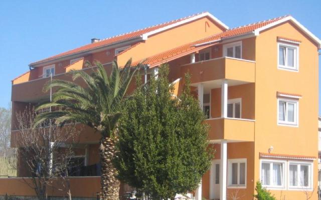 Apartmani Laura - smještaj otok Rab Hrvatska