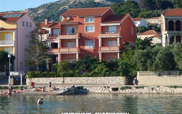 Apartmani Mare - smještaj otok Rab Hrvatska