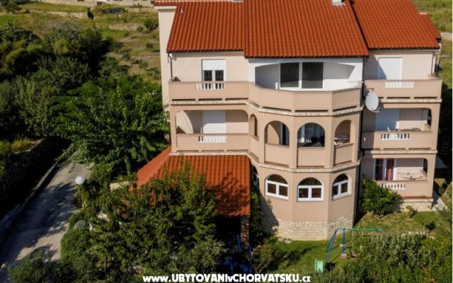 APARTMANI DEBELIĆ - smještaj otok Rab Hrvatska