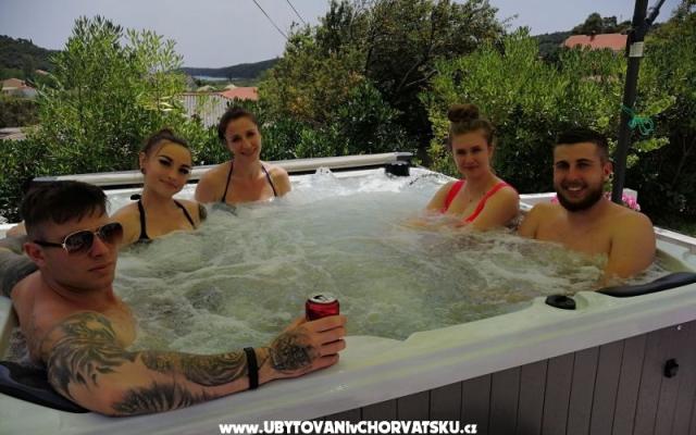 Whirlpool Apartmani Skoblar - smještaj otok Rab Hrvatska