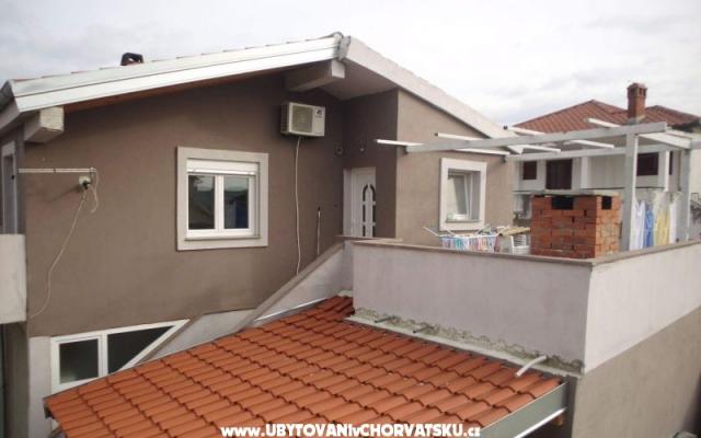 Apartman Perković - smještaj Ražanac Hrvatska