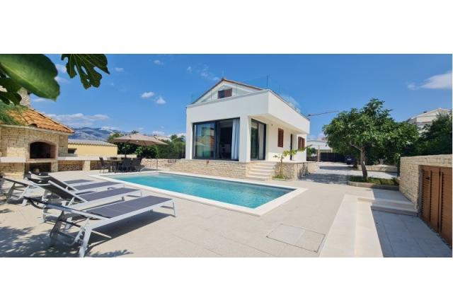 Vila Emma - smještaj Ražanac Hrvatska