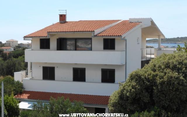 Apartmani Balić - smještaj Rogoznica Hrvatska