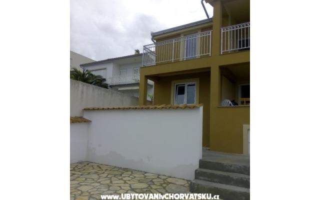 Apartmani Cvita - smještaj Rogoznica Hrvatska