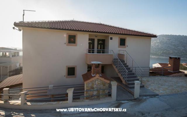 Apartmani Katarina - smještaj Rogoznica Hrvatska