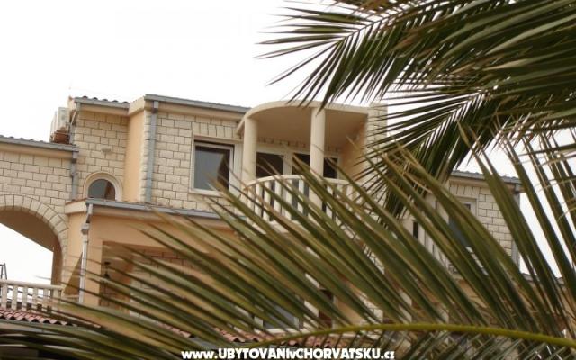Apartmani Ljubičić - smještaj Rogoznica Hrvatska