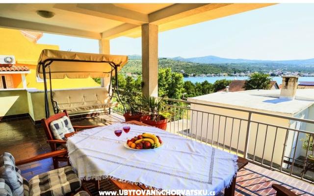 Apartmani MiSe - smještaj Rogoznica Hrvatska