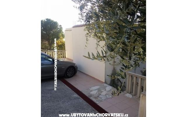 Apartmani Odrljin - smještaj Rogoznica Hrvatska