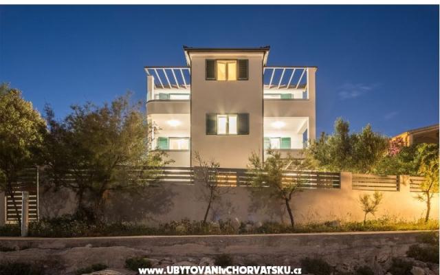 Apartmani Polić - smještaj Rogoznica Hrvatska