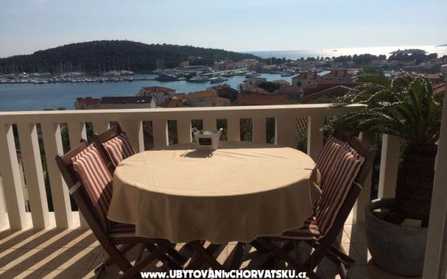Apartmani Sandra - smještaj Rogoznica Hrvatska