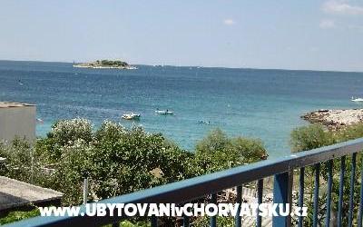 Apartmani Zoki - smještaj Rogoznica Hrvatska