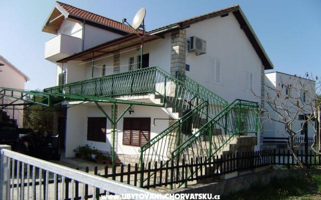 Apartmani Silvia - smještaj Rogoznica Hrvatska