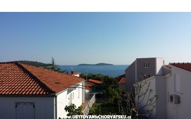 Apartmani Ursula - smještaj Rogoznica Hrvatska