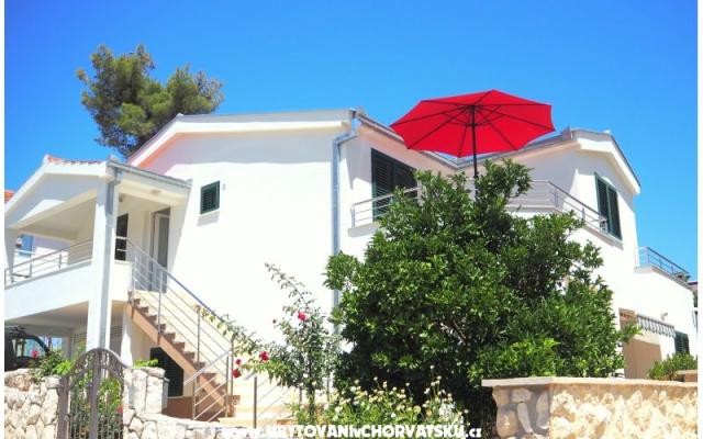 Sapa Apartman - smještaj Rogoznica Hrvatska