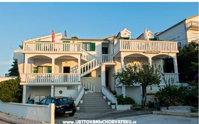 Villa Olivera - smještaj Rogoznica Hrvatska