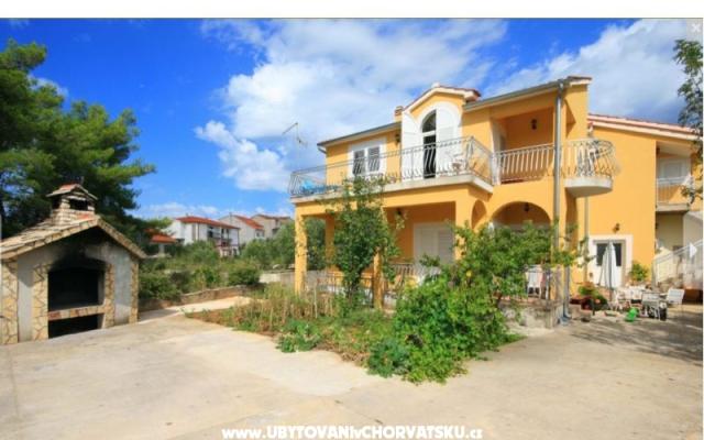 Apartmani Naomi - smještaj Šibenik Hrvatska