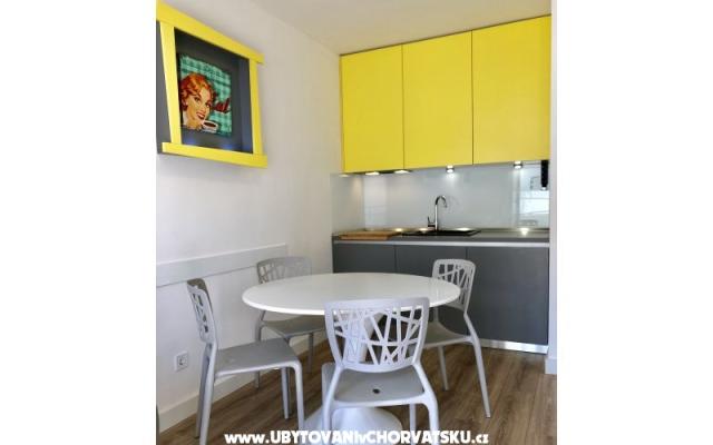R&amp;B Apartmani - smještaj otok Šolta Hrvatska